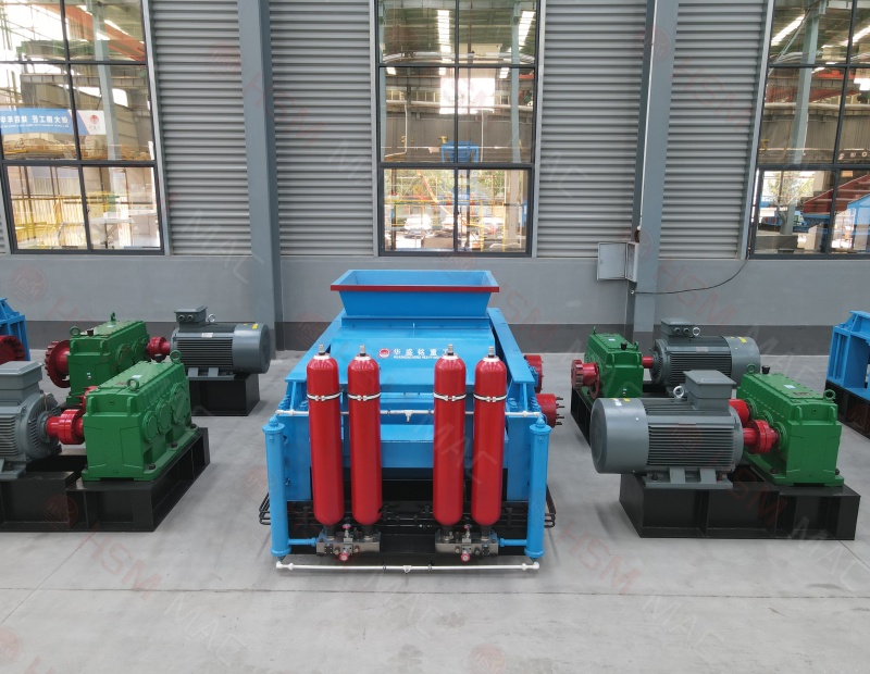 白刚玉对辊破碎机